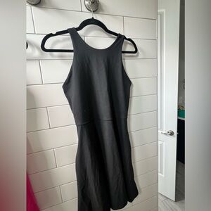 High-neck racerback Athleta dress with pockets! Super cute! BLACK Size M